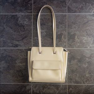 Gucci... shoulder bag